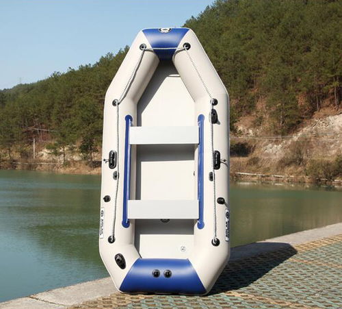 钓鱼橡皮艇选购指南 从8人橡皮艇到价格解析